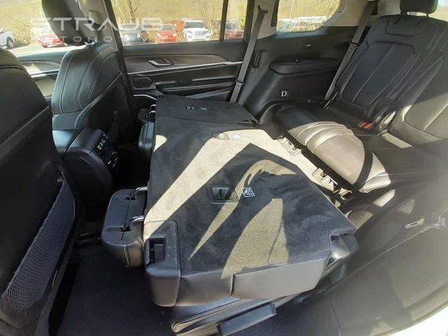 Used 2021 Jeep Grand Cherokee L Limited AWD/4WD image 54