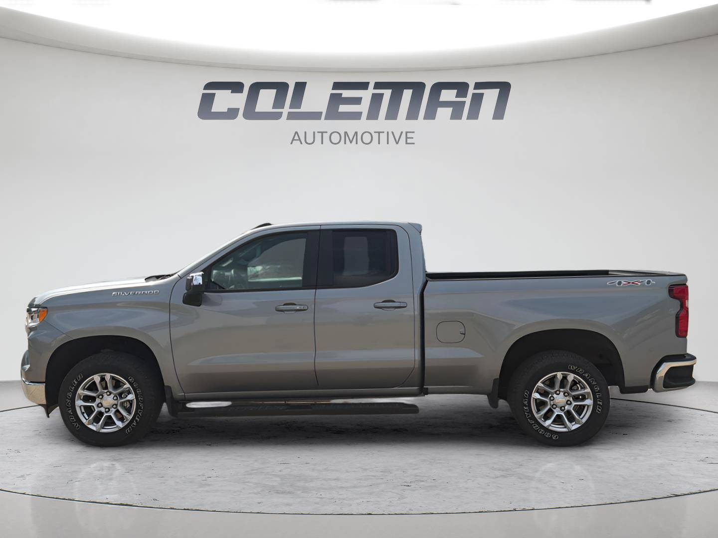 Used 2024 Chevrolet Silverado 1500 LT w/ Protection Package AWD/4WD image 13
