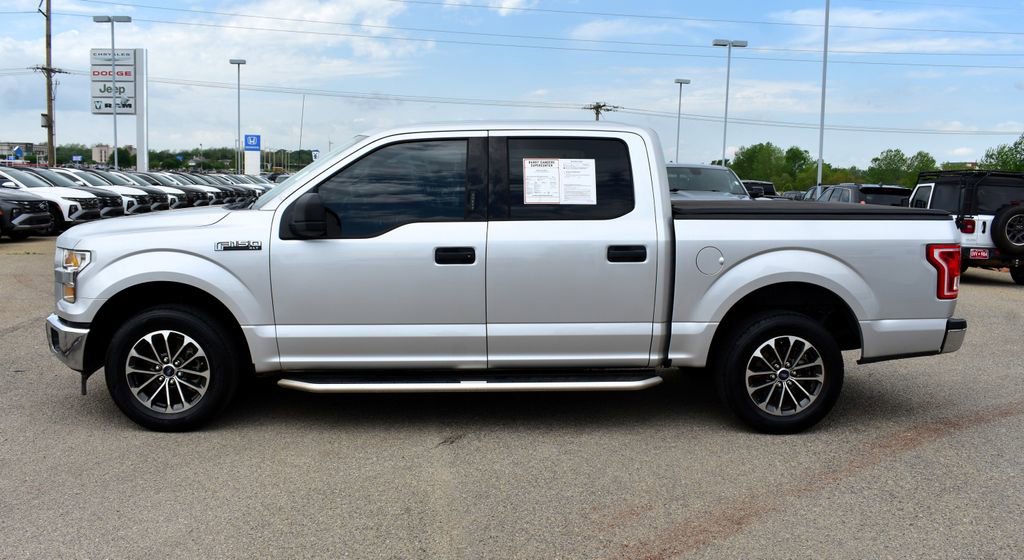 Used 2017 Ford F150 XLT image 5
