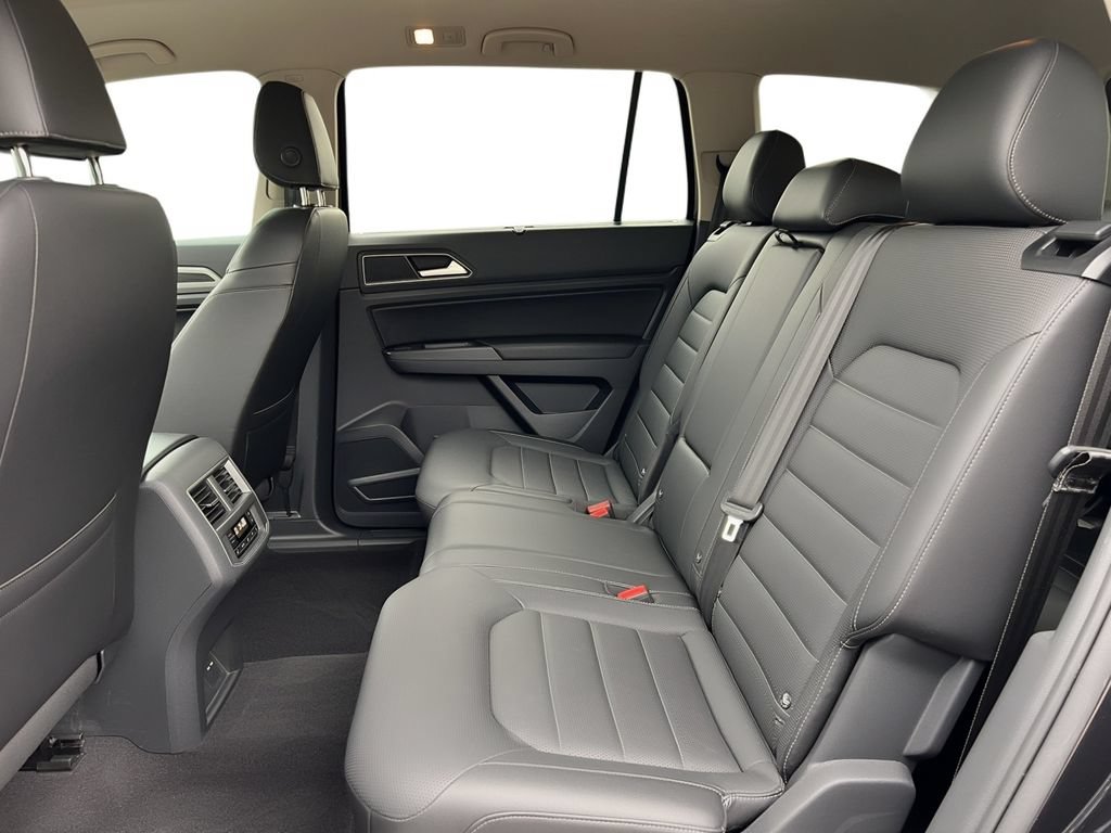Used 2018 Volkswagen Atlas SEL AWD/4WD image 7
