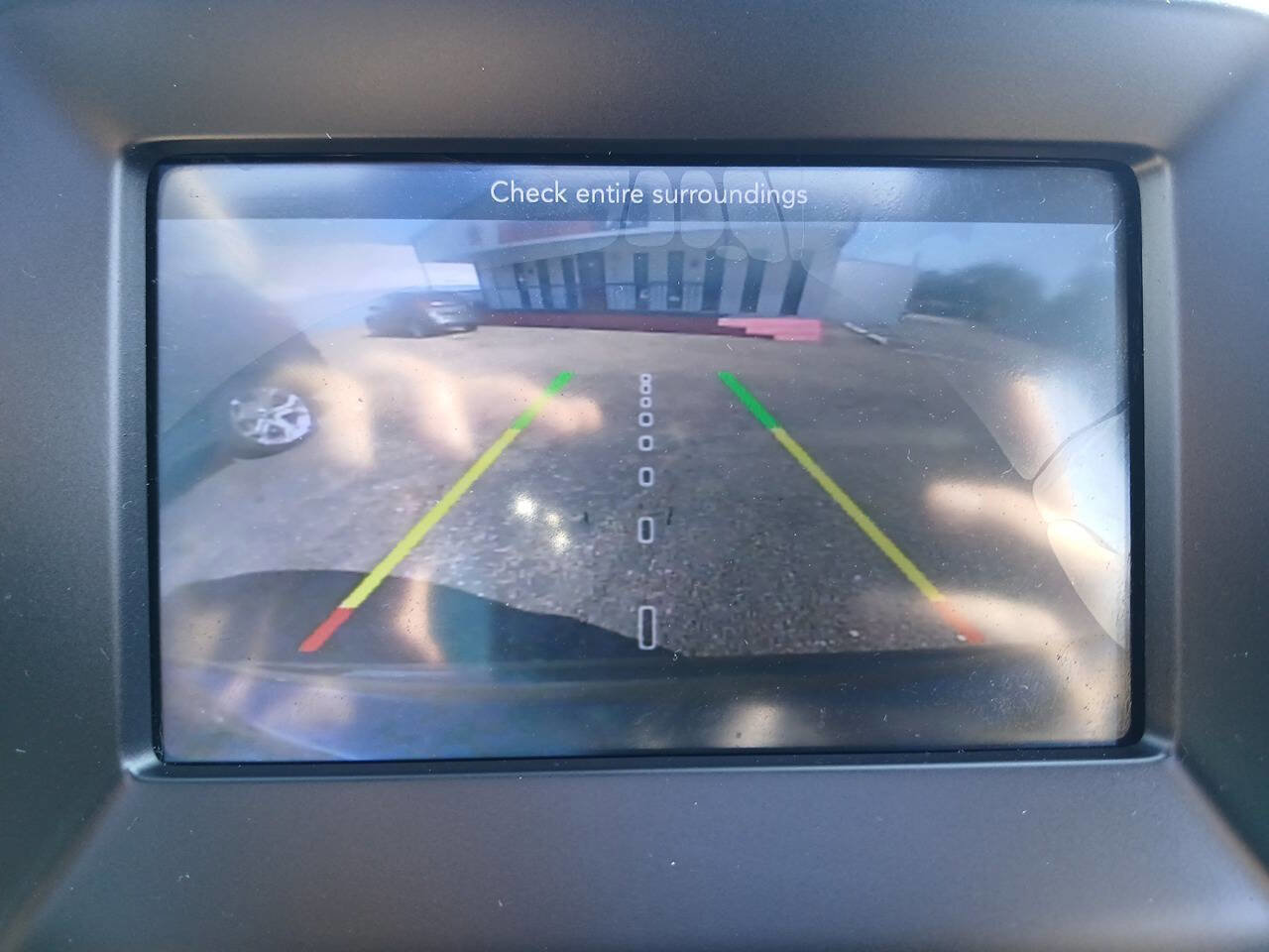 Used 2017 Jeep Compass Latitude w/ Popular Equipment Group FWD image 17