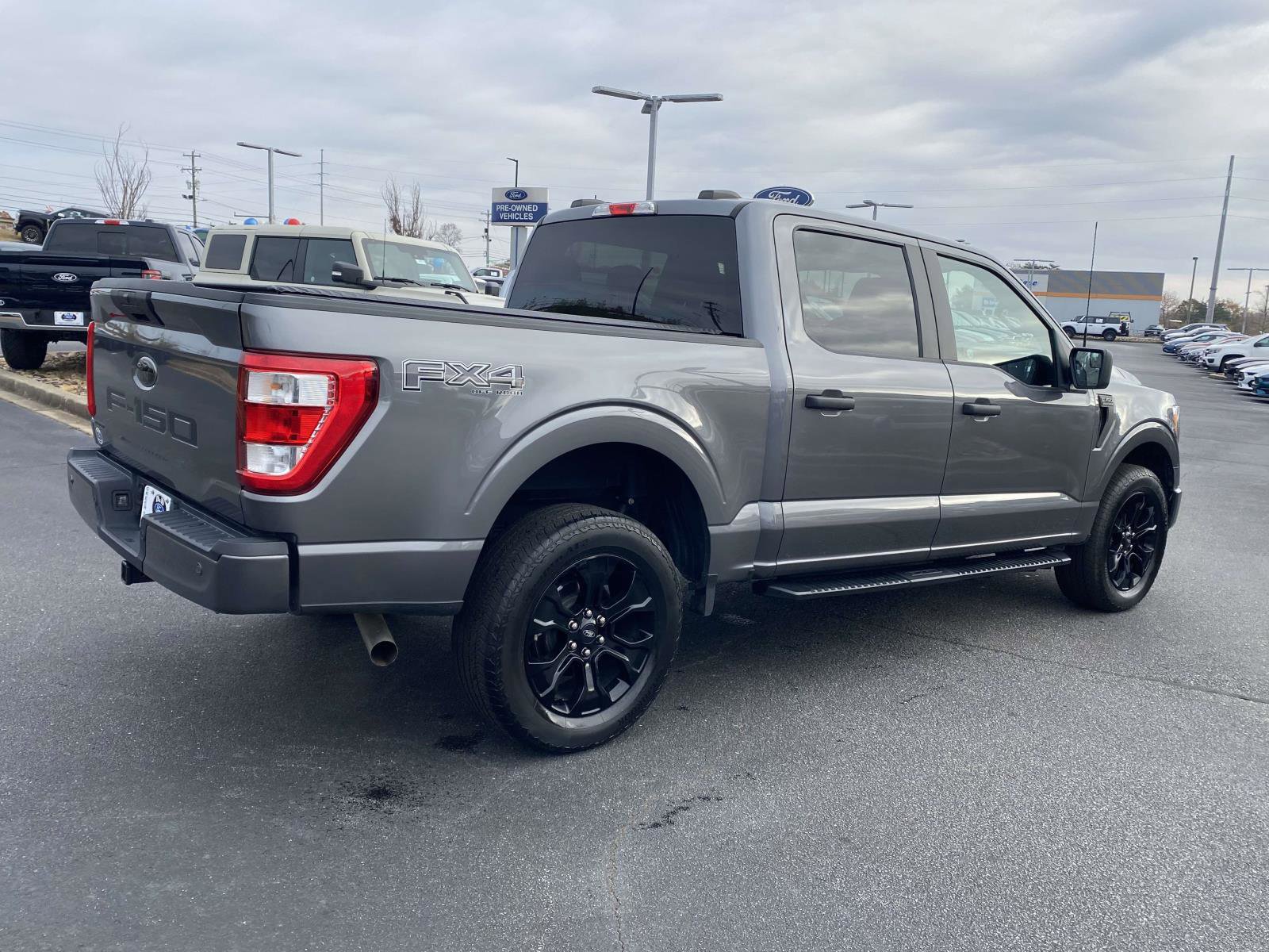 Used 2022 Ford F150 XL w/ STX Black Appearance Package image 6