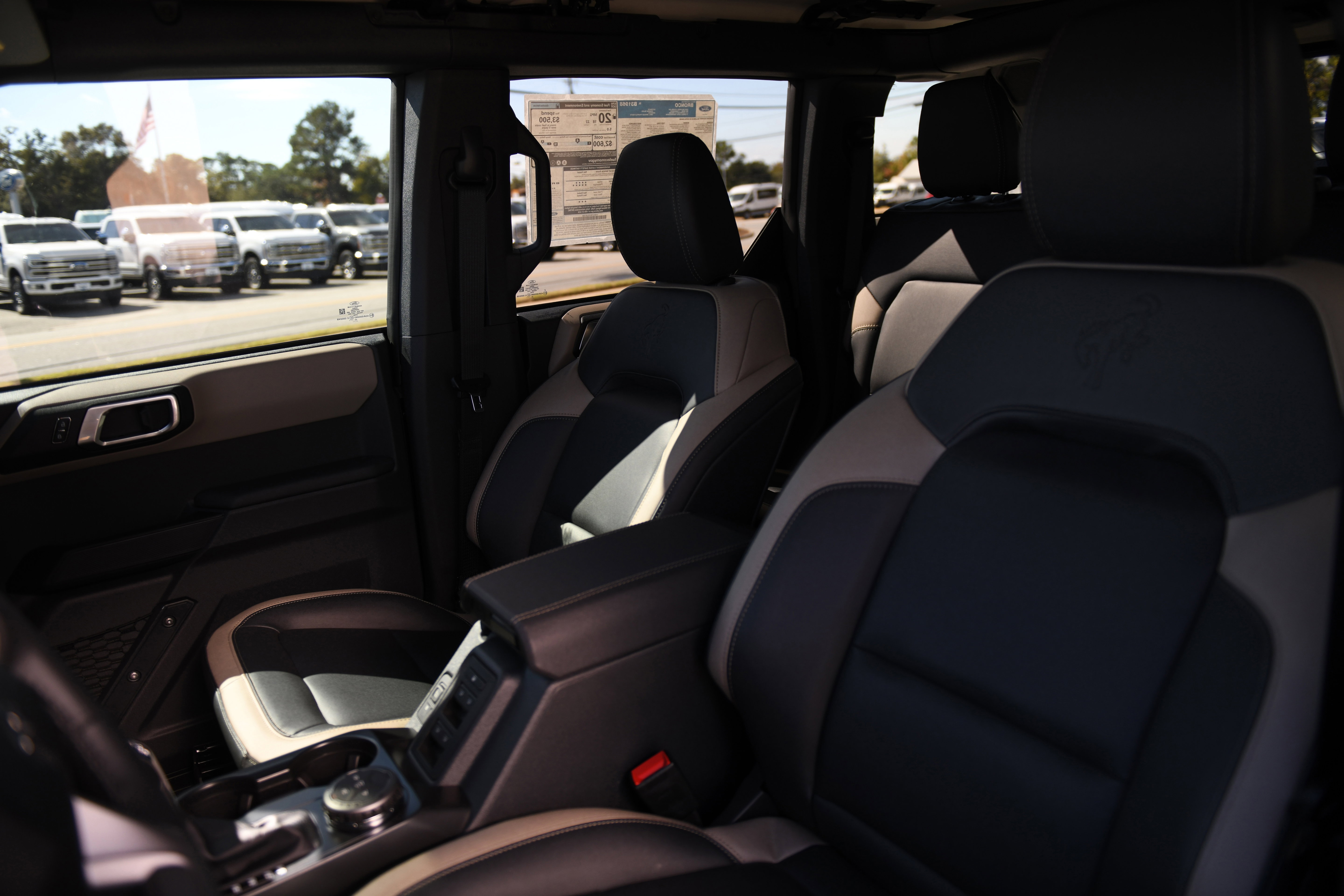 New 2025 Ford Bronco Big Bend image 12