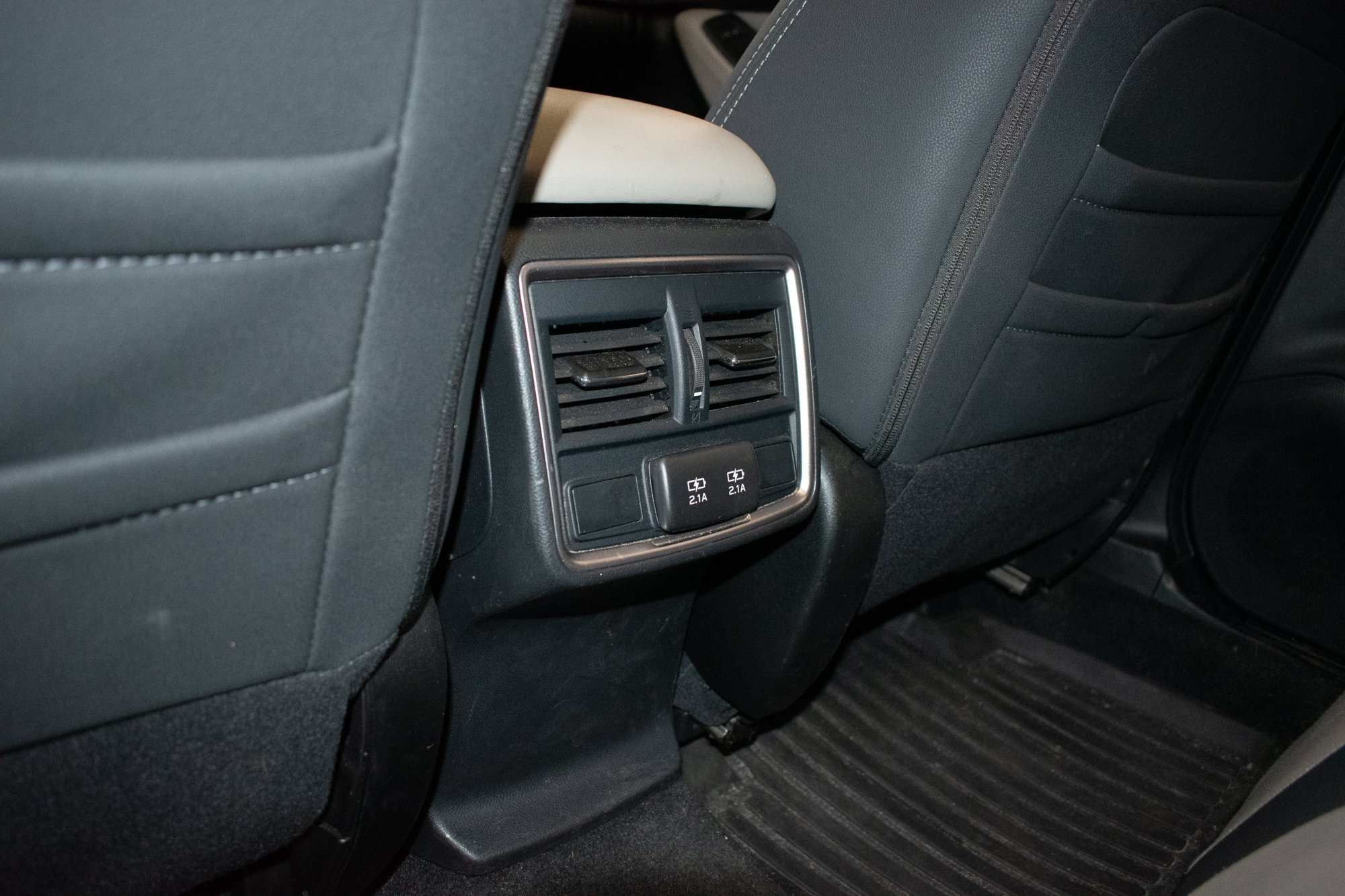 Used 2023 Subaru Forester Premium AWD/4WD image 22