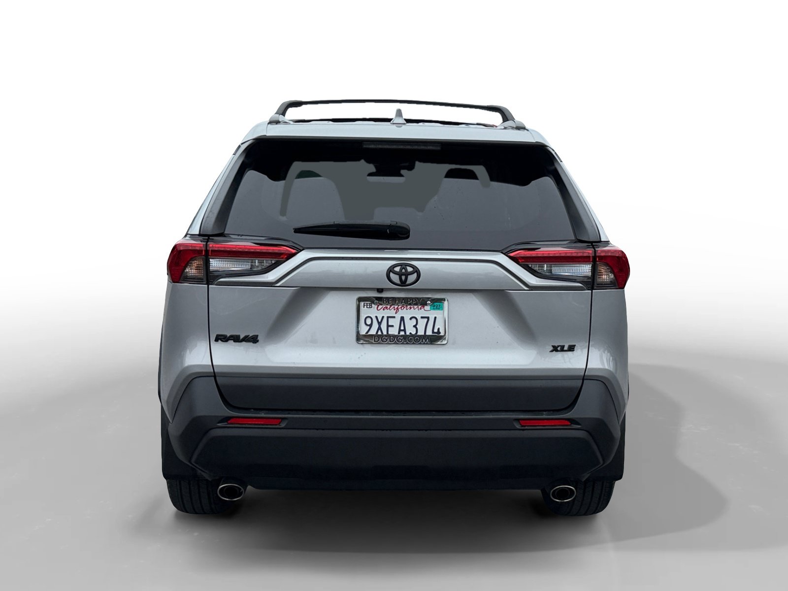 Used 2024 Toyota RAV4 XLE Premium w/ Weather Package FWD image 4