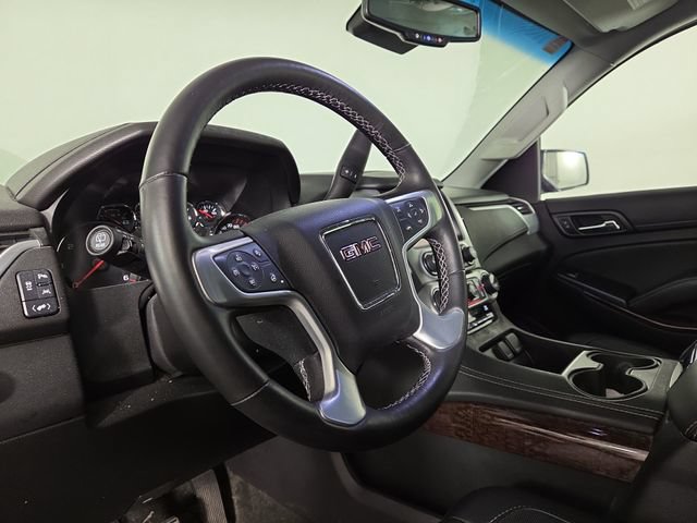 Used 2016 GMC Yukon XL SLT AWD/4WD image 14