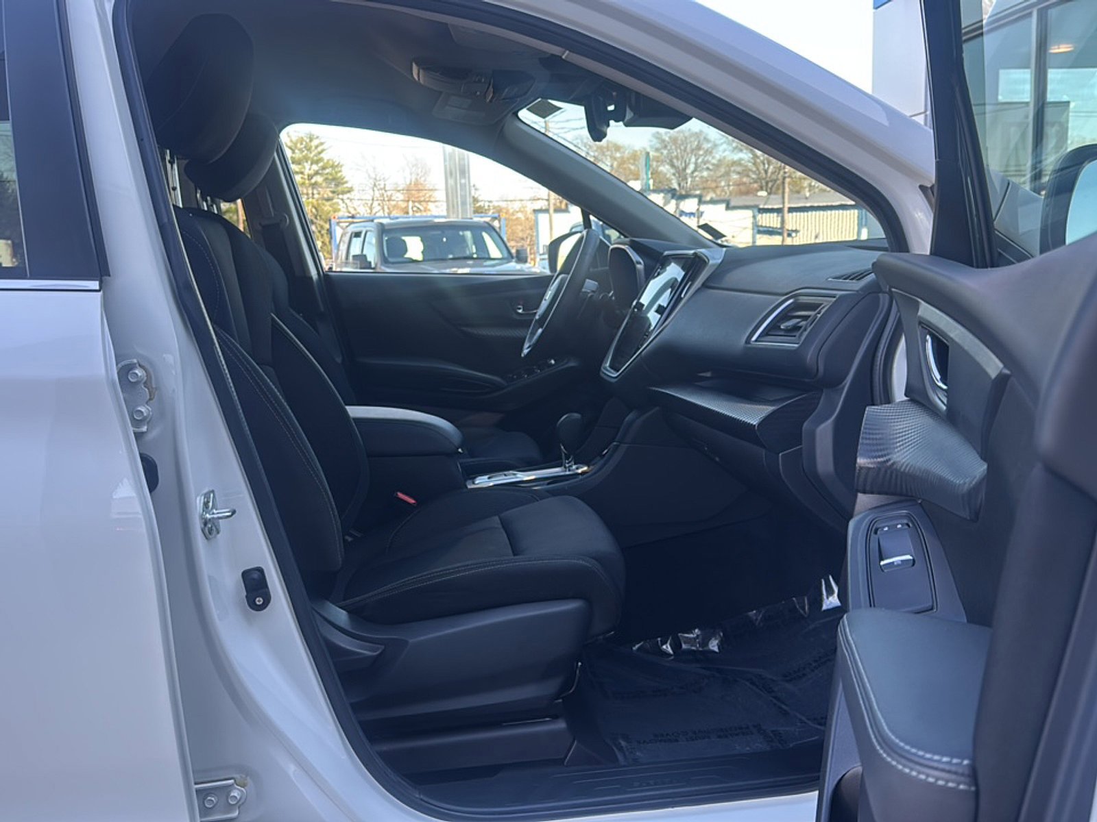 Certified 2023 Subaru Ascent Premium w/ Convenience Package AWD/4WD image 14