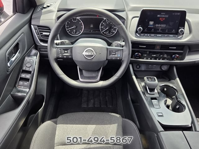 Used 2026 Nissan Rogue SV FWD image 13