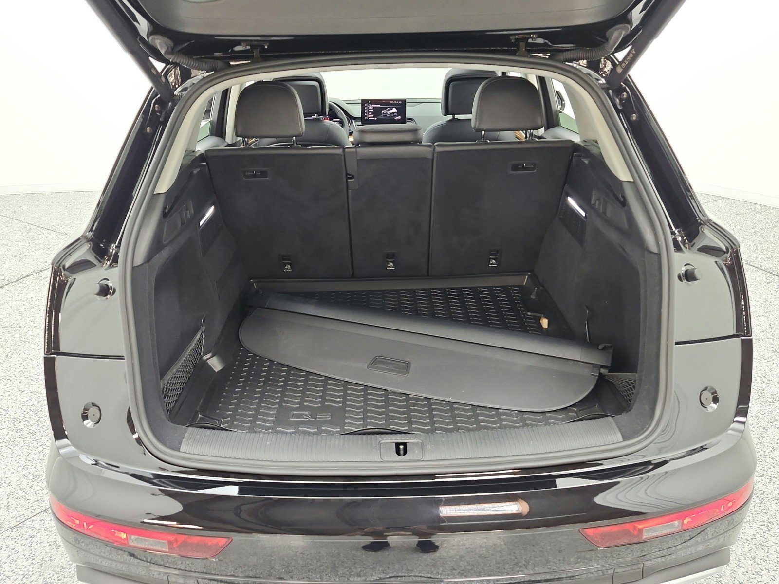 Used 2023 Audi Q5 2.0T Premium Plus w/ Premium Plus Package AWD/4WD image 22