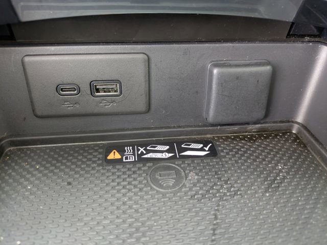 Certified 2025 Buick Envision Sport Touring image 28