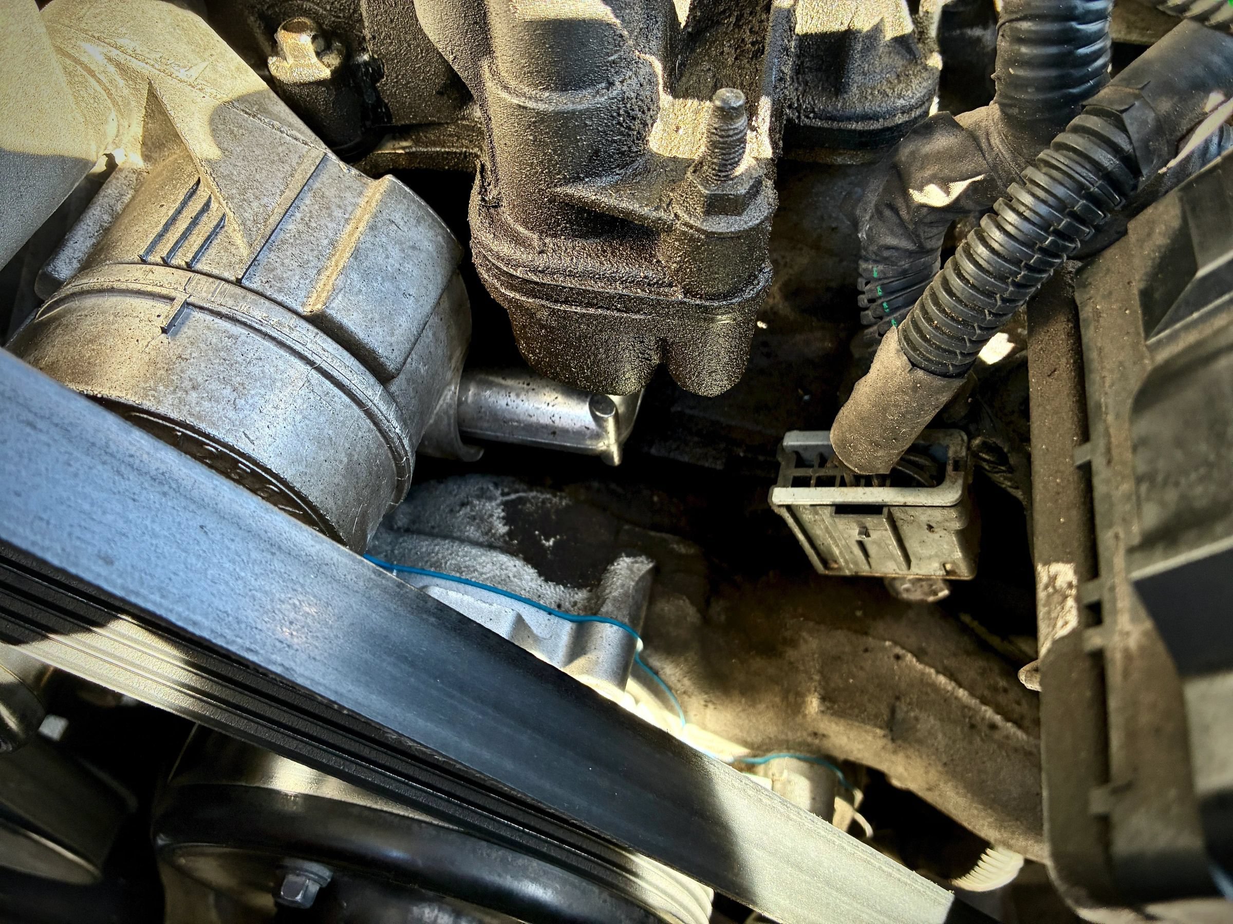 Used 2003 Pontiac Bonneville SLE FWD image 21