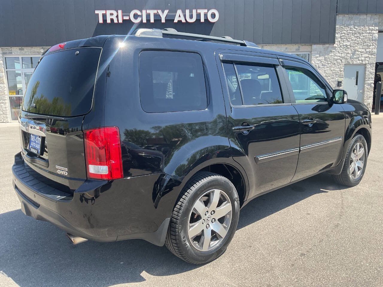 Used 2013 Honda Pilot Touring image 7