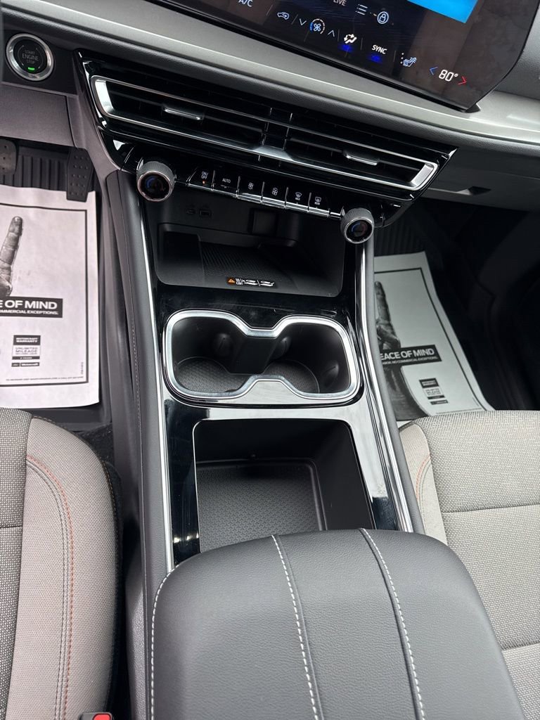 New 2026 Chevrolet Traverse LT w/ LPO, Floor Liner Package image 21