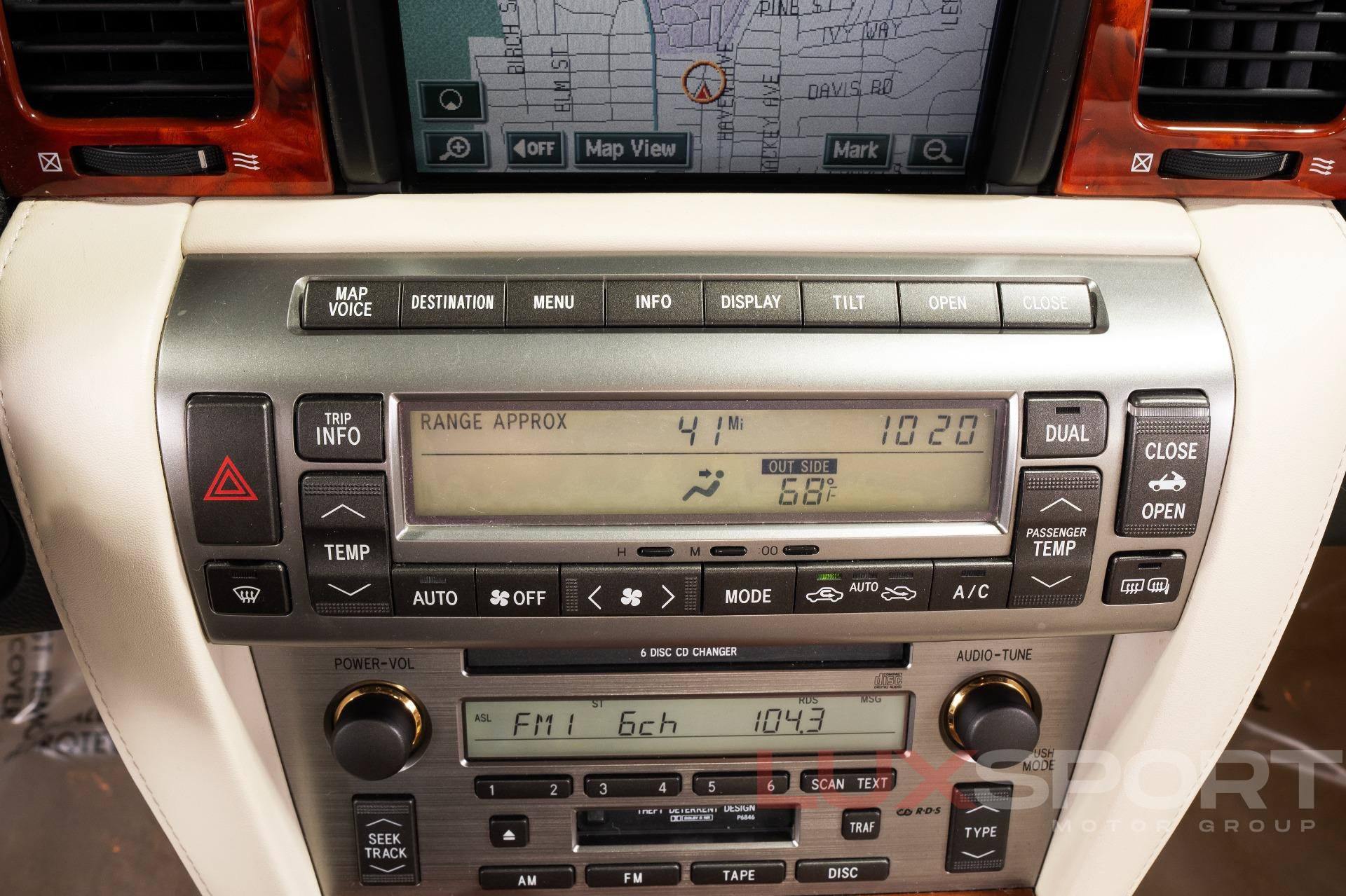 Used 2008 Lexus SC 430 Convertible RWD image 45
