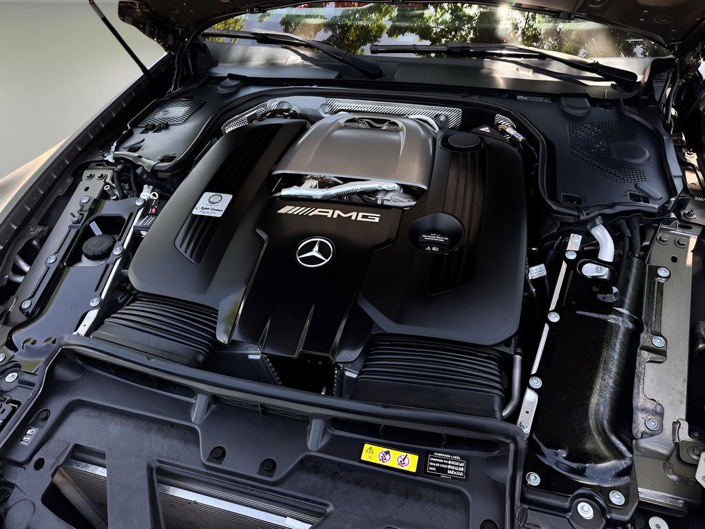 Used 2022 Mercedes-Benz SL 63 AMG 4MATIC w/ Driver Assistance Package image 23