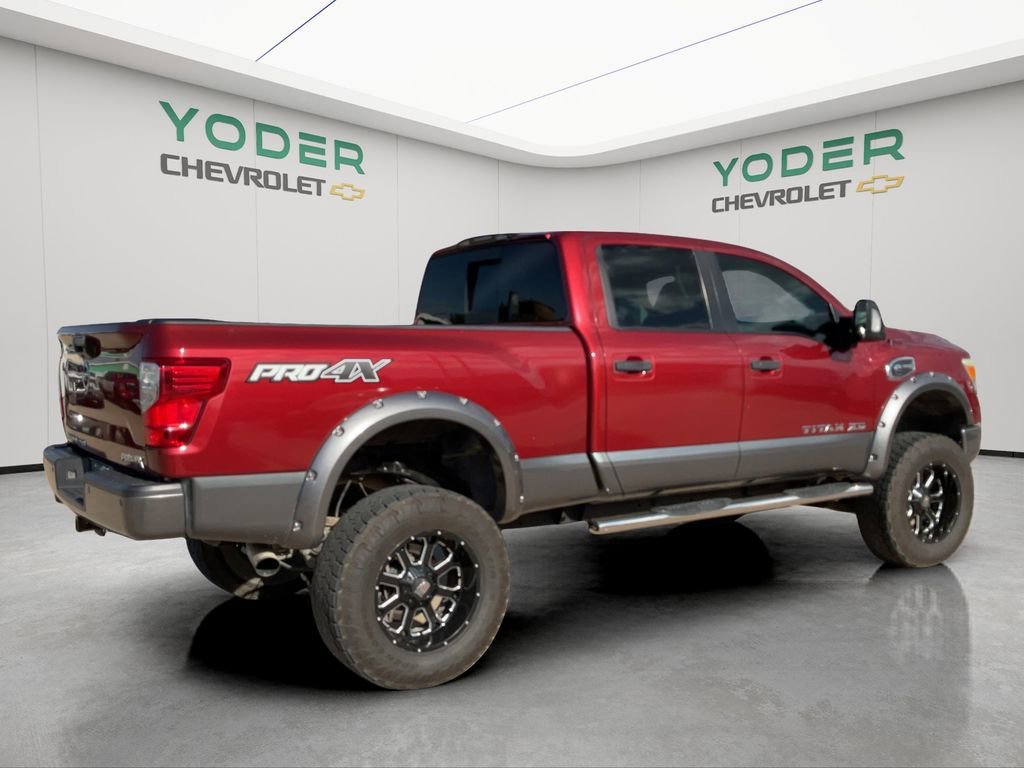 Used 2017 Nissan Titan PRO-4X w/ Pro-4x Convenience Package AWD/4WD image 6