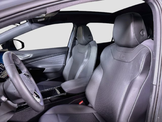 Certified 2023 Volkswagen ID.4 Pro S AWD/4WD image 24
