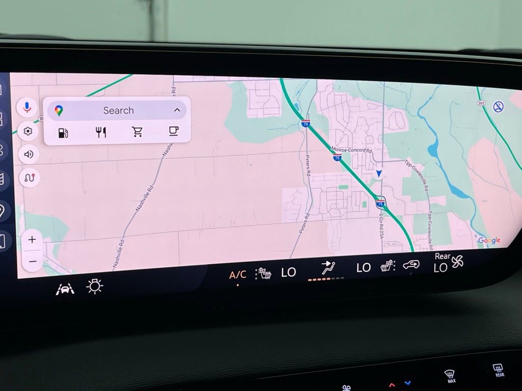 New 2025 Buick Enclave Preferred w/ Power Package image 5