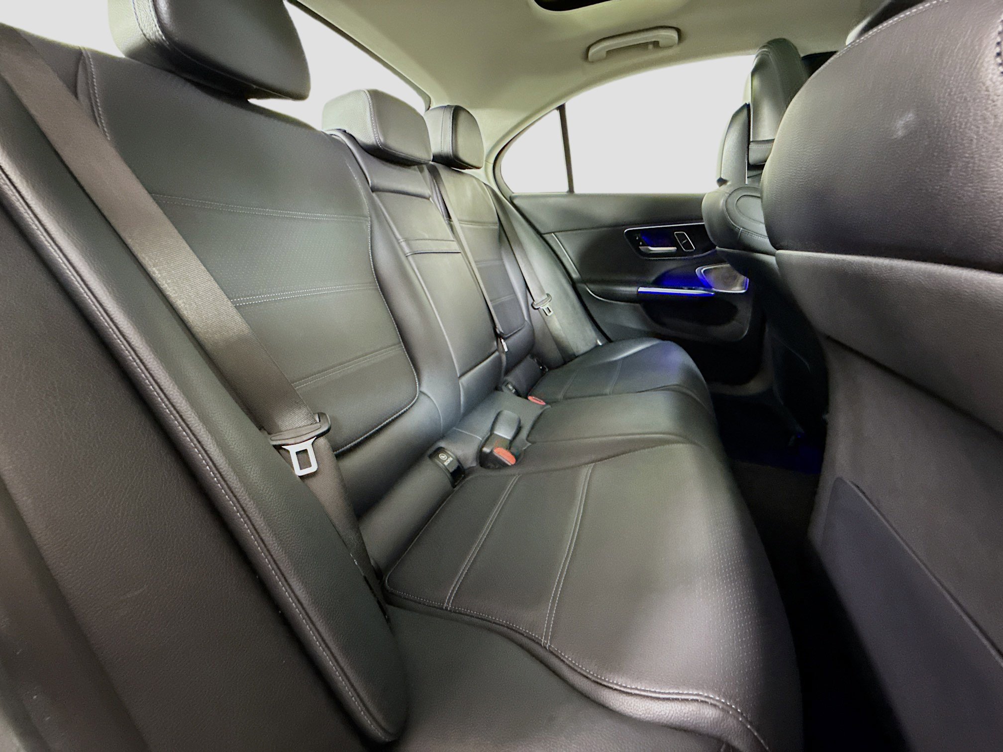 Used 2022 Mercedes-Benz C 300 C 300 w/ Pinnacle Trim Package image 27