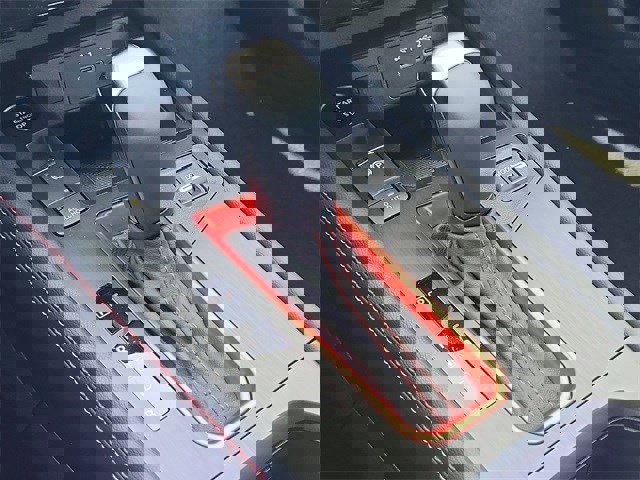 New 2026 Nissan Kicks SR w/ Illumination Package image 12