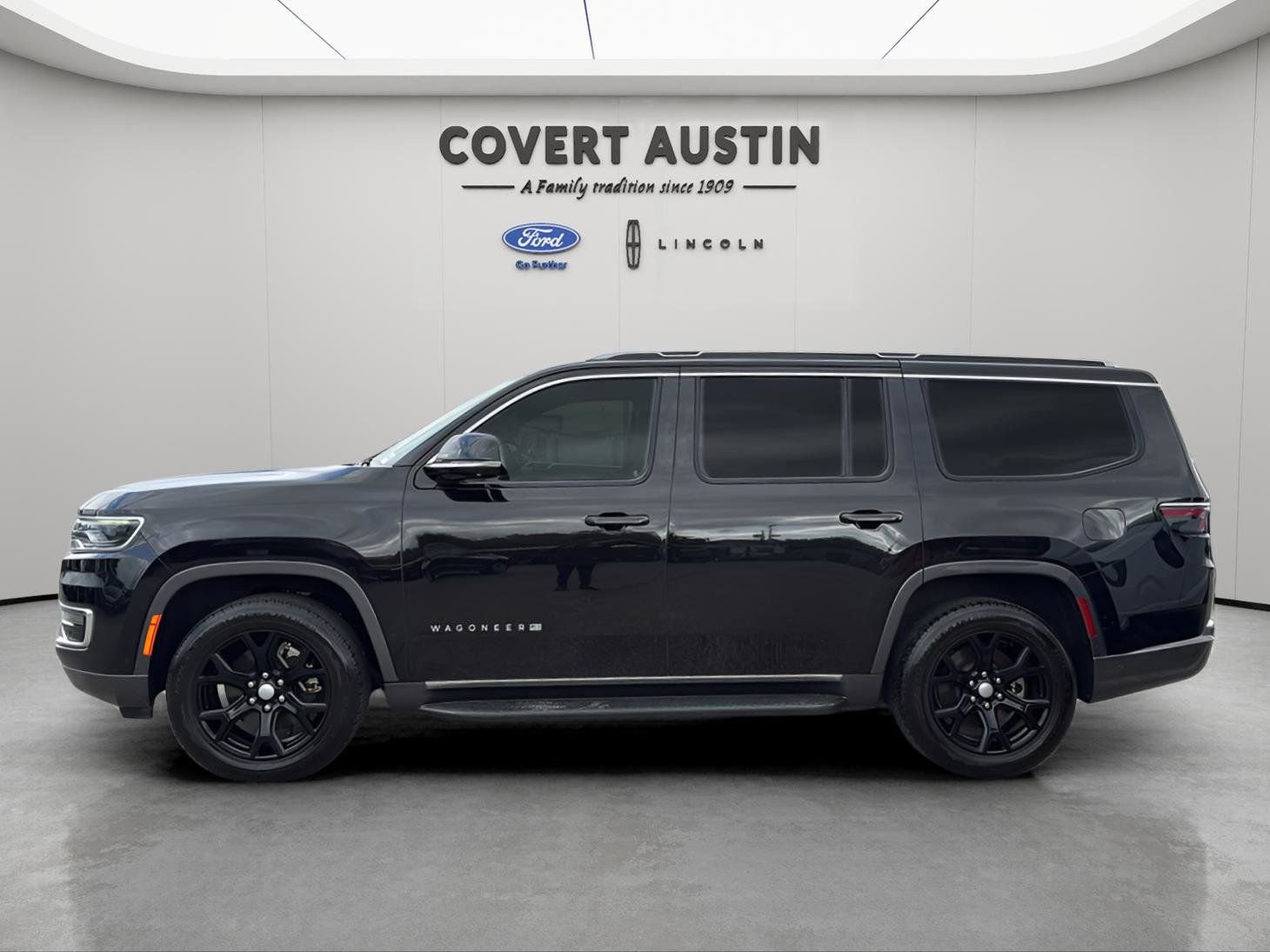 Used 2022 Jeep Wagoneer Series I w/ Convenience Group I image 2