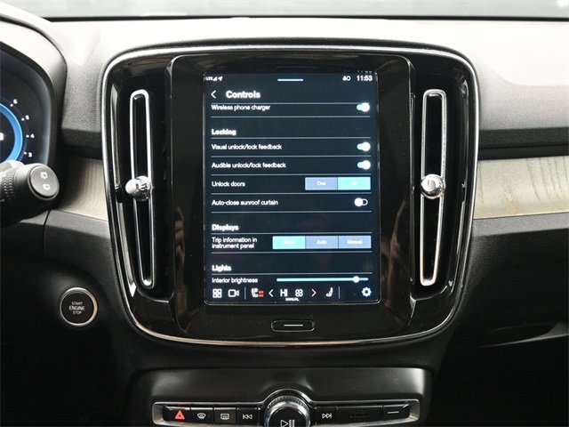 Used 2024 Volvo XC40 B5 Plus w/ Climate Package image 17