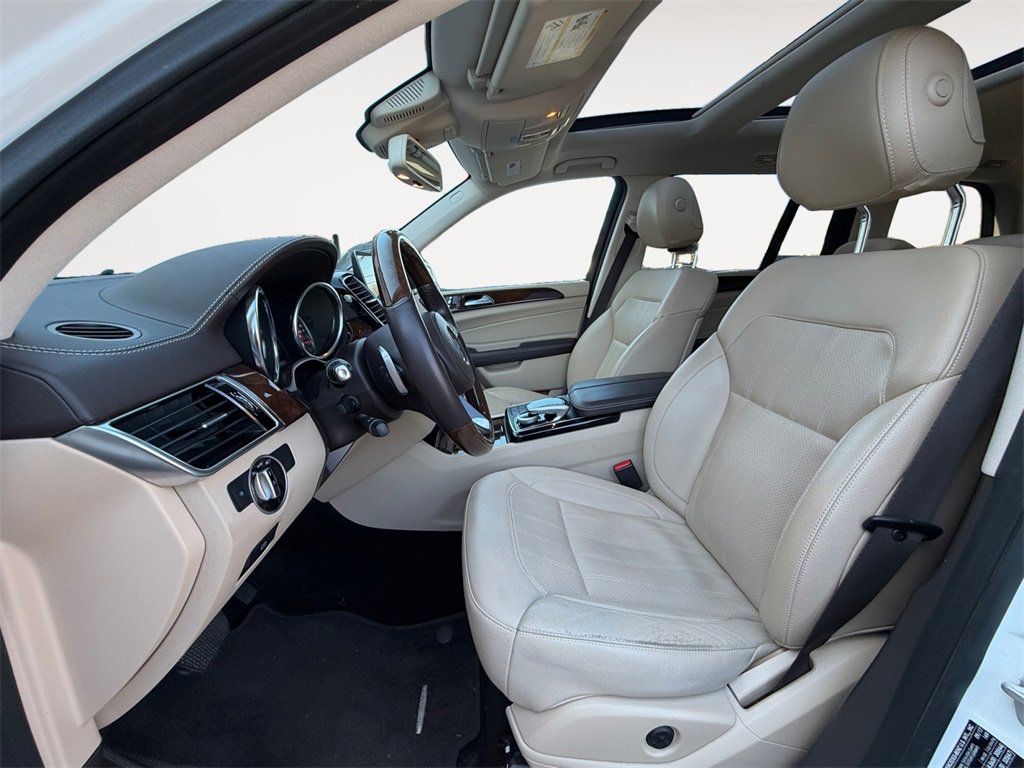 Used 2018 Mercedes-Benz GLS 450 4MATIC image 11