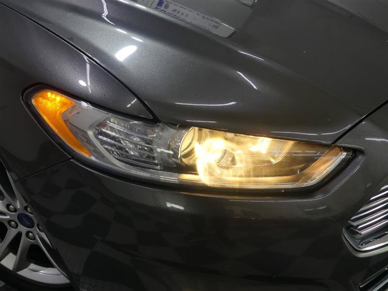 Used 2016 Ford Fusion Titanium FWD image 14