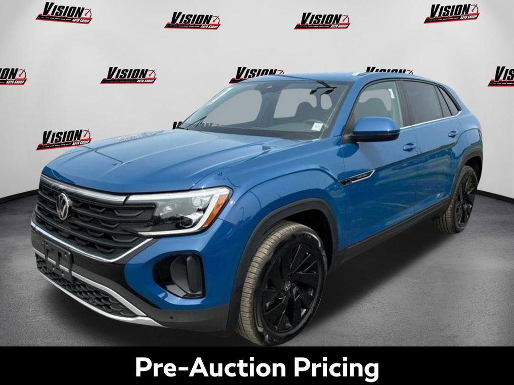Used 2025 Volkswagen Atlas Cross Sport SE image 1