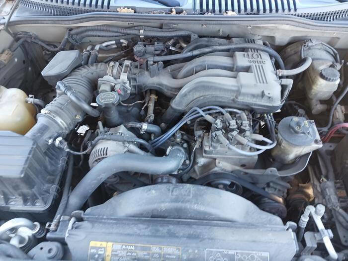 Used 2005 Ford Explorer Sport XLT AWD/4WD image 43