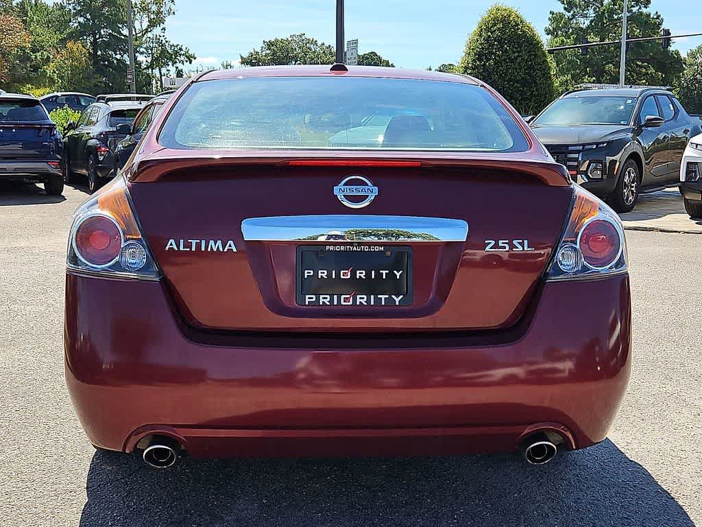 Used 2010 Nissan Altima 2.5 SL w/ Technology Pkg FWD image 5