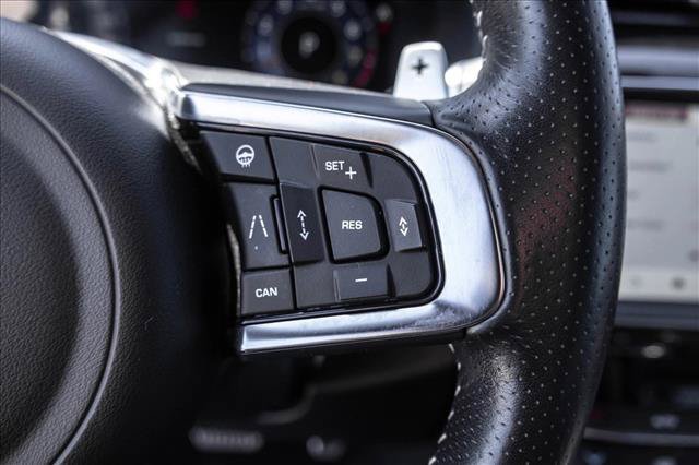 Used 2020 Jaguar F-PACE SVR AWD/4WD image 15
