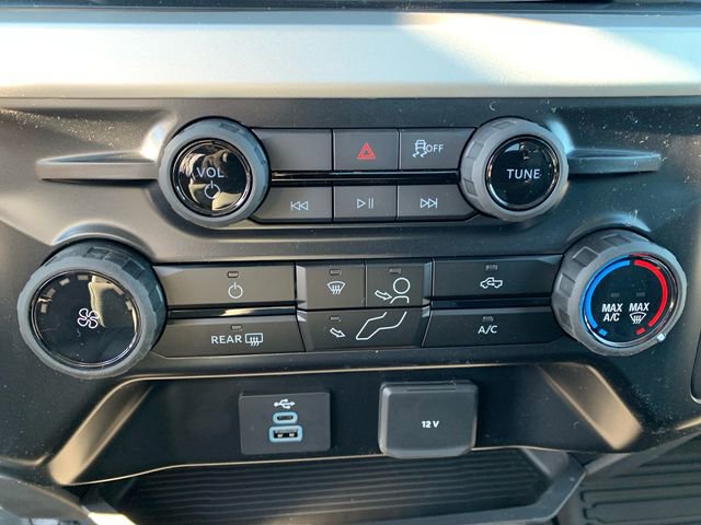 New 2026 Ford F350 XLT image 21