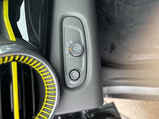 New 2026 Chevrolet Trax ACTIV w/ Driver Confidence Package image 21