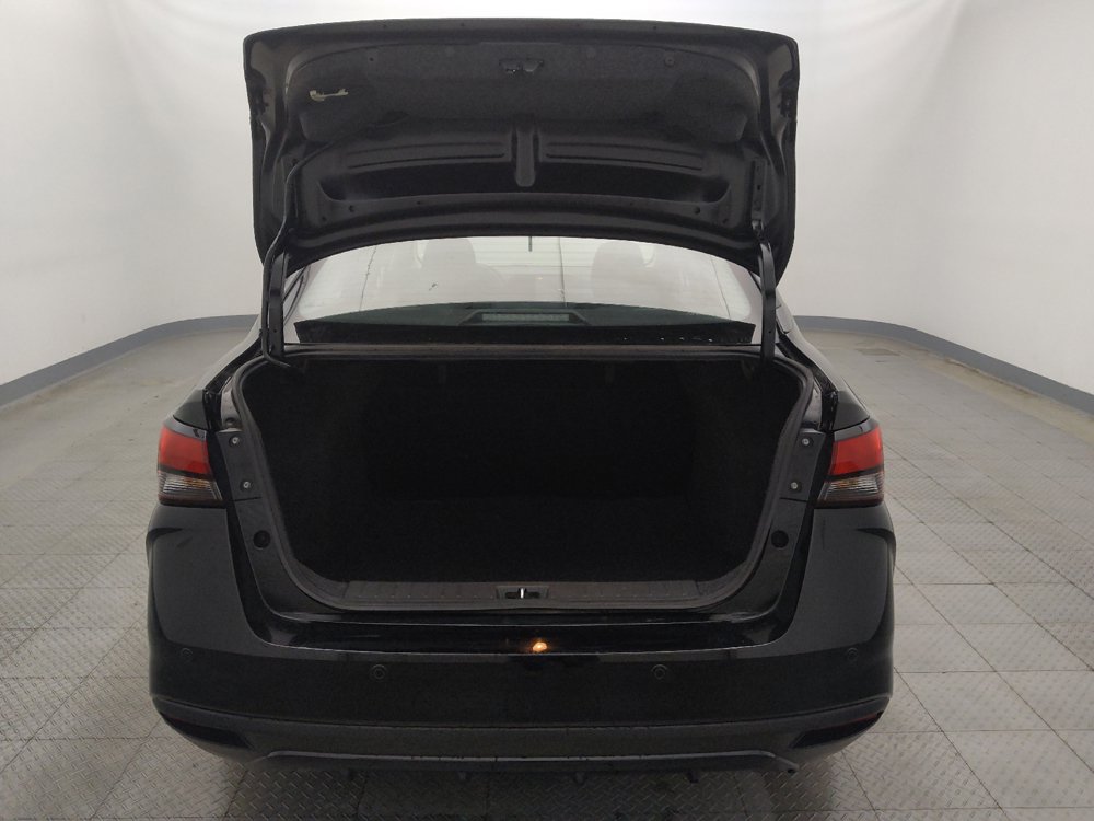 Used 2024 Nissan Versa S w/ Trunk Package FWD image 29
