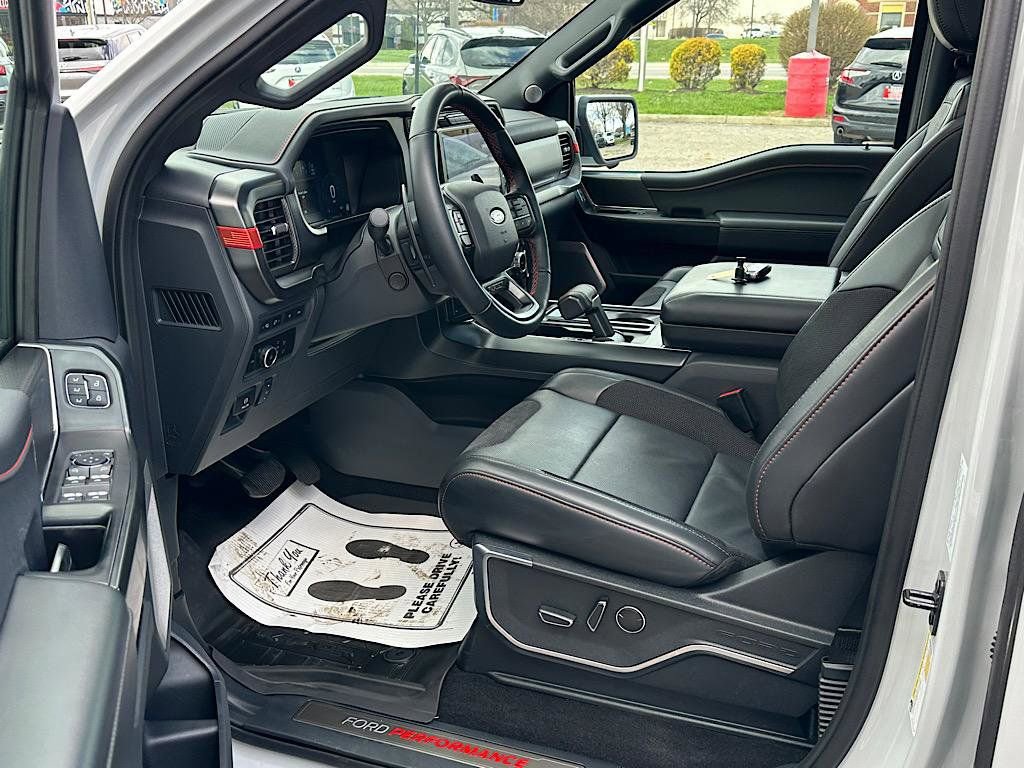 Used 2024 Ford F150 Raptor image 11