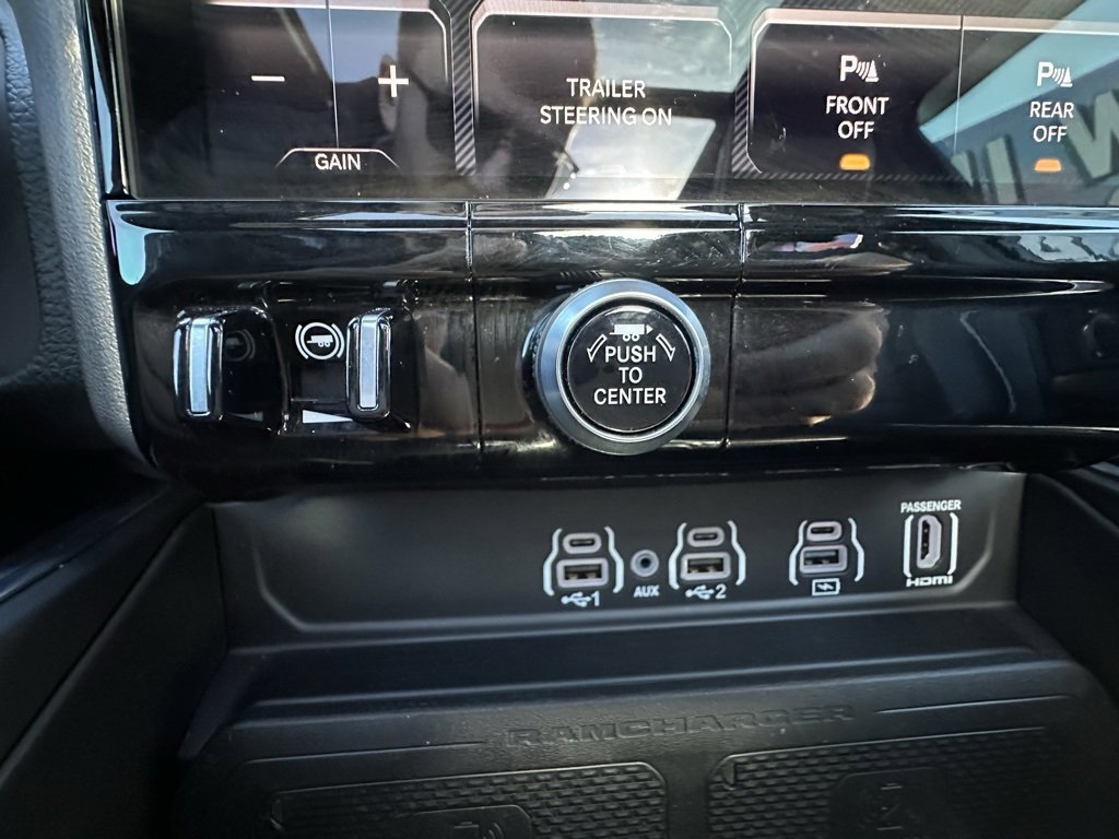 Used 2025 RAM 1500 Laramie w/ Night Edition image 14