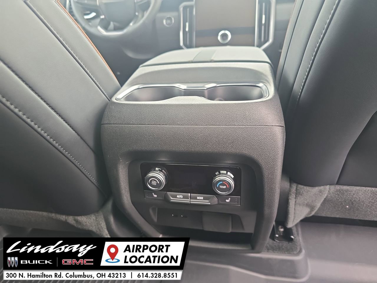 New 2026 GMC Acadia AT4 w/ Luxury Package image 23