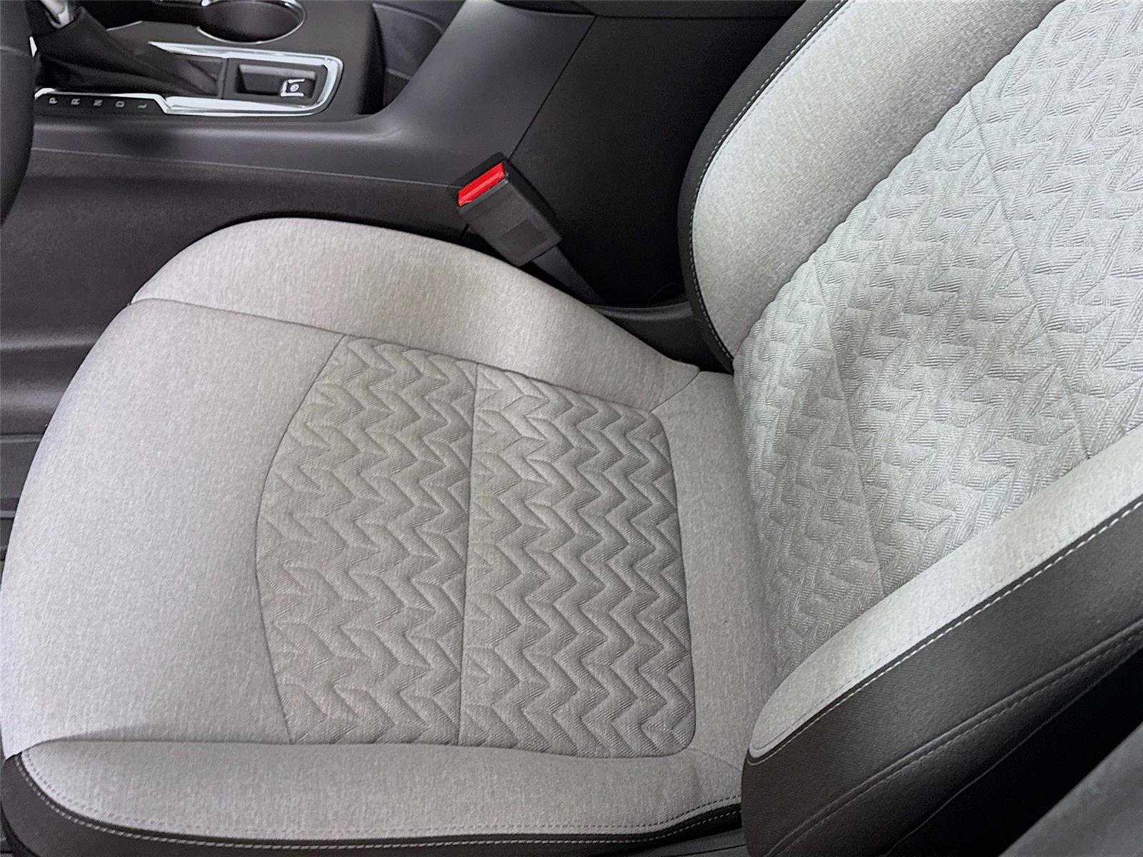 Used 2024 Chevrolet Equinox LT w/ LPO, Floor Liner Package image 12