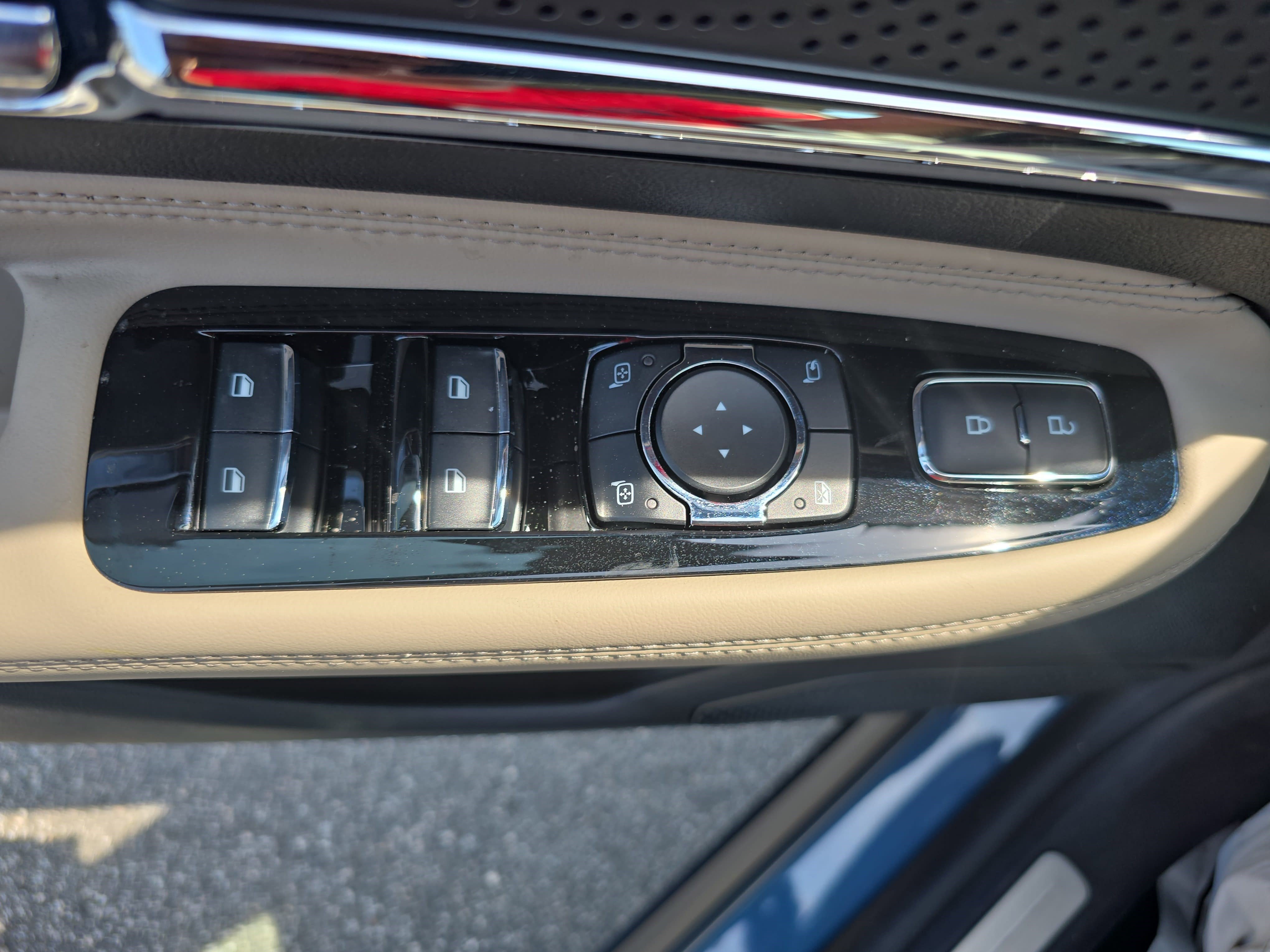 New 2026 Lincoln Corsair Reserve image 27