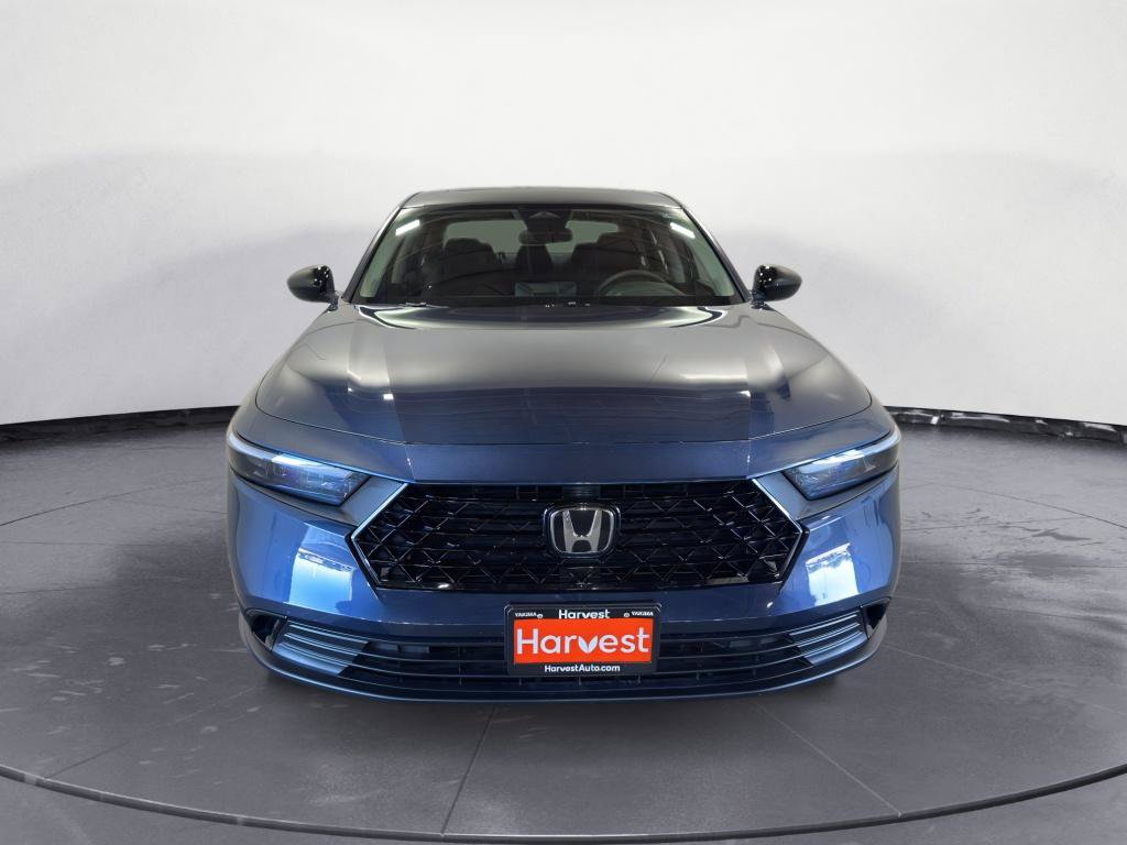 Used 2025 Honda Accord SE image 2