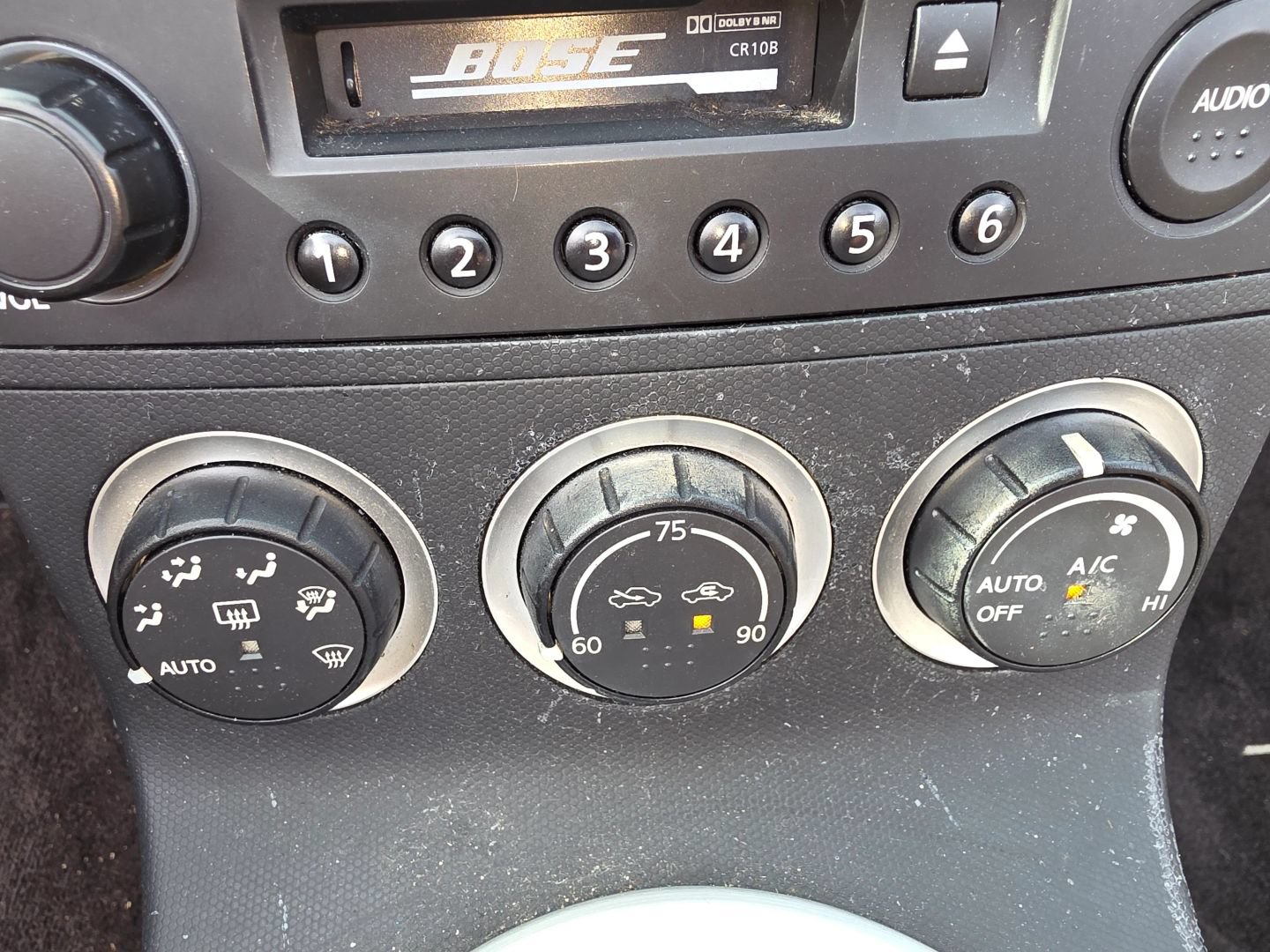 Used 2005 Nissan 350Z Touring RWD image 20