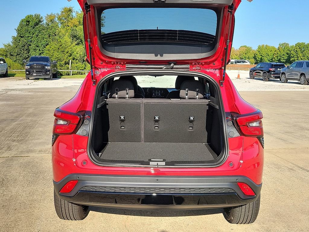 New 2026 Chevrolet Trax RS w/ Driver Confidence Package image 8