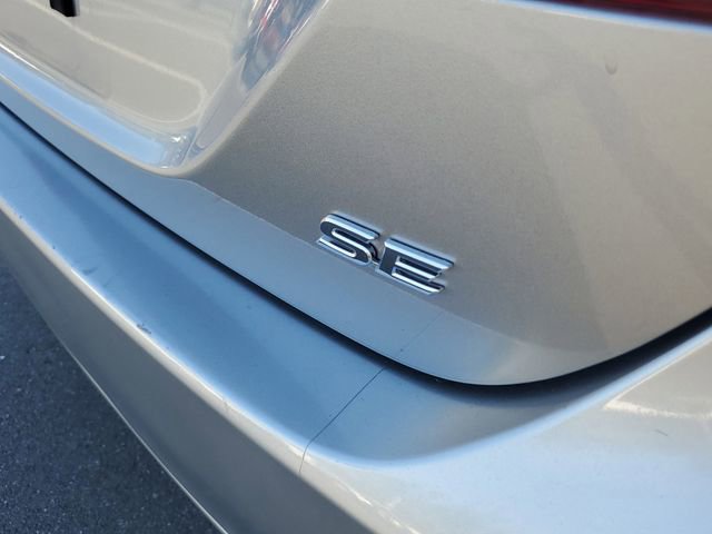 Used 2023 Toyota Camry SE w/ Cold Weather Package image 8