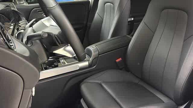 Certified 2026 Mercedes-Benz GLB 250 4MATIC image 28