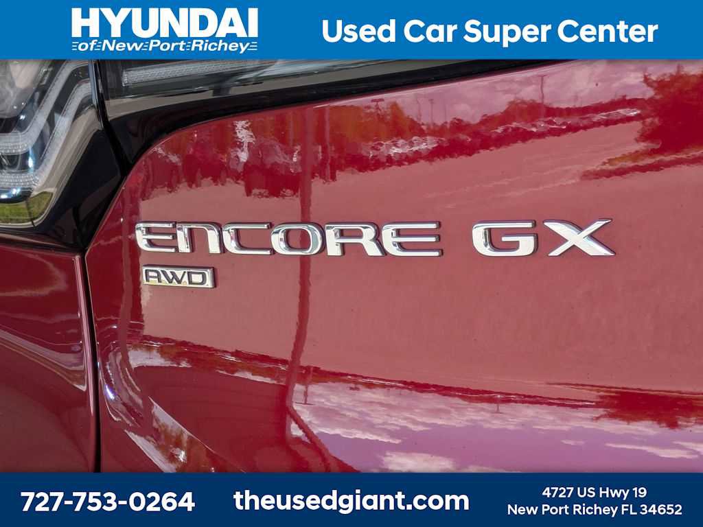 Used 2024 Buick Encore GX Avenir w/ Avenir Convenience Package AWD/4WD image 15