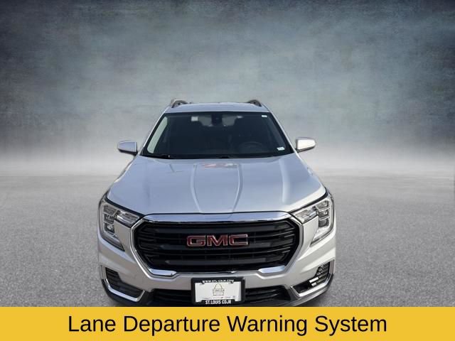 Used 2022 GMC Terrain SLE w/ Driver Convenience Package image 18