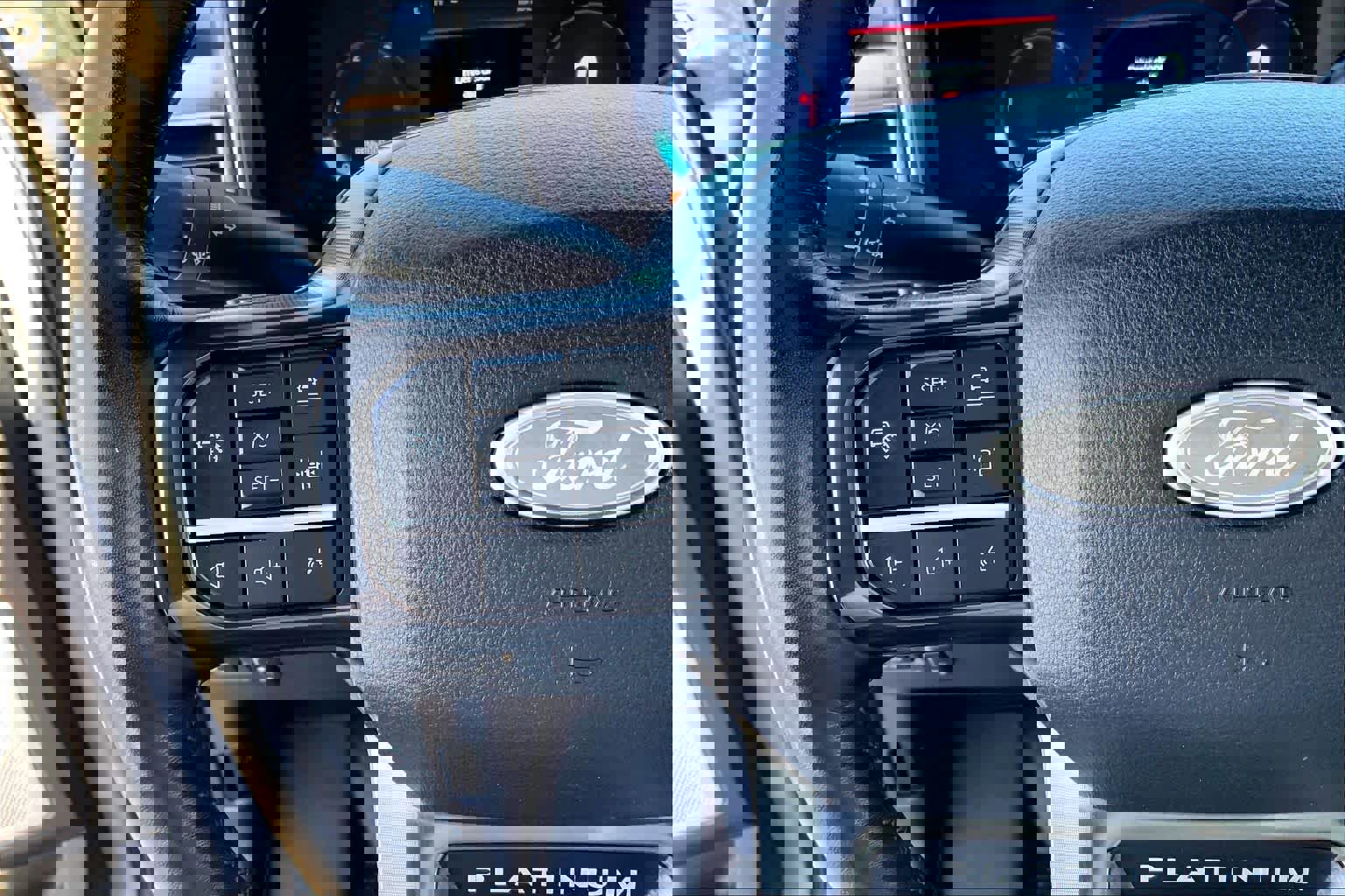 Certified 2025 Ford F250 Platinum image 21