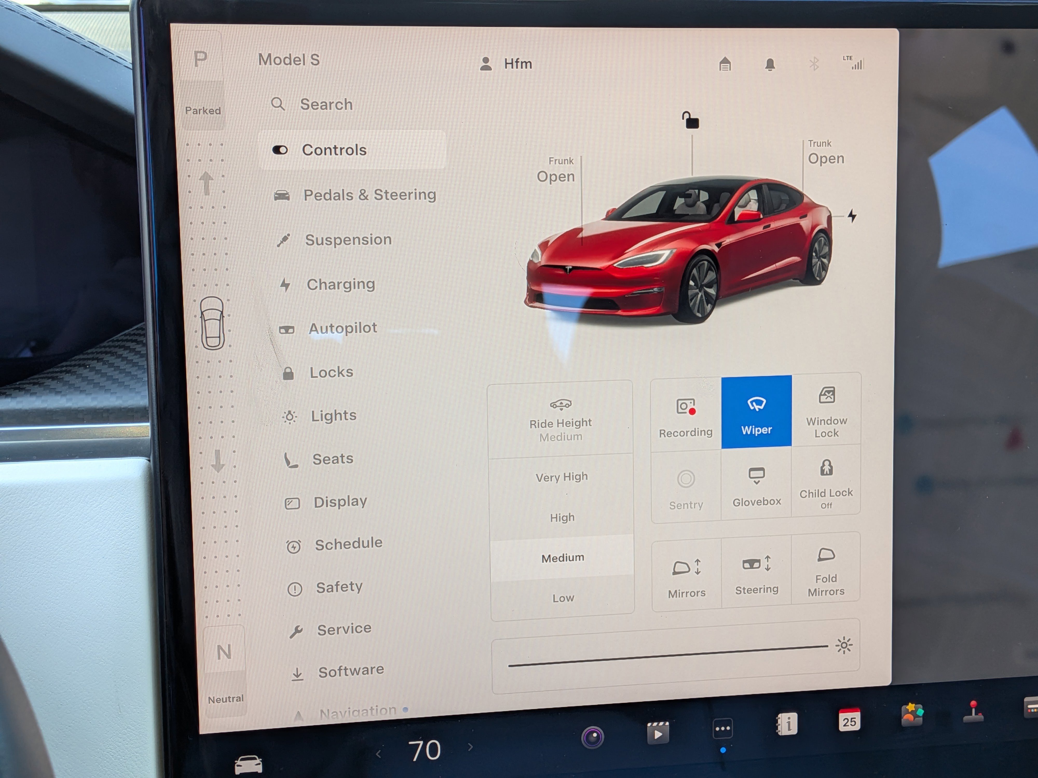 Used 2022 Tesla Model S Plaid image 31