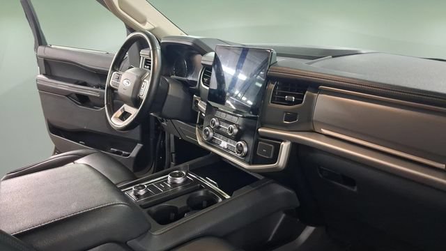 Used 2024 Ford Expedition XLT AWD/4WD image 19